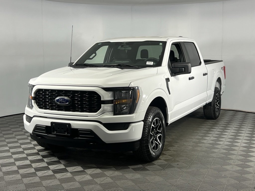 2023 Ford F-150 XL photo 2