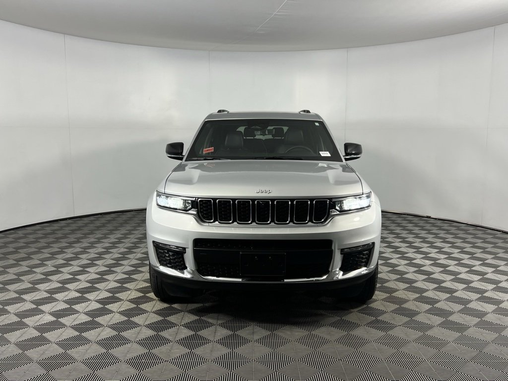 2024 Jeep Grand Cherokee Limited photo 4