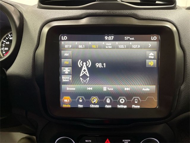 2023 Jeep Renegade Latitude Upland photo 14
