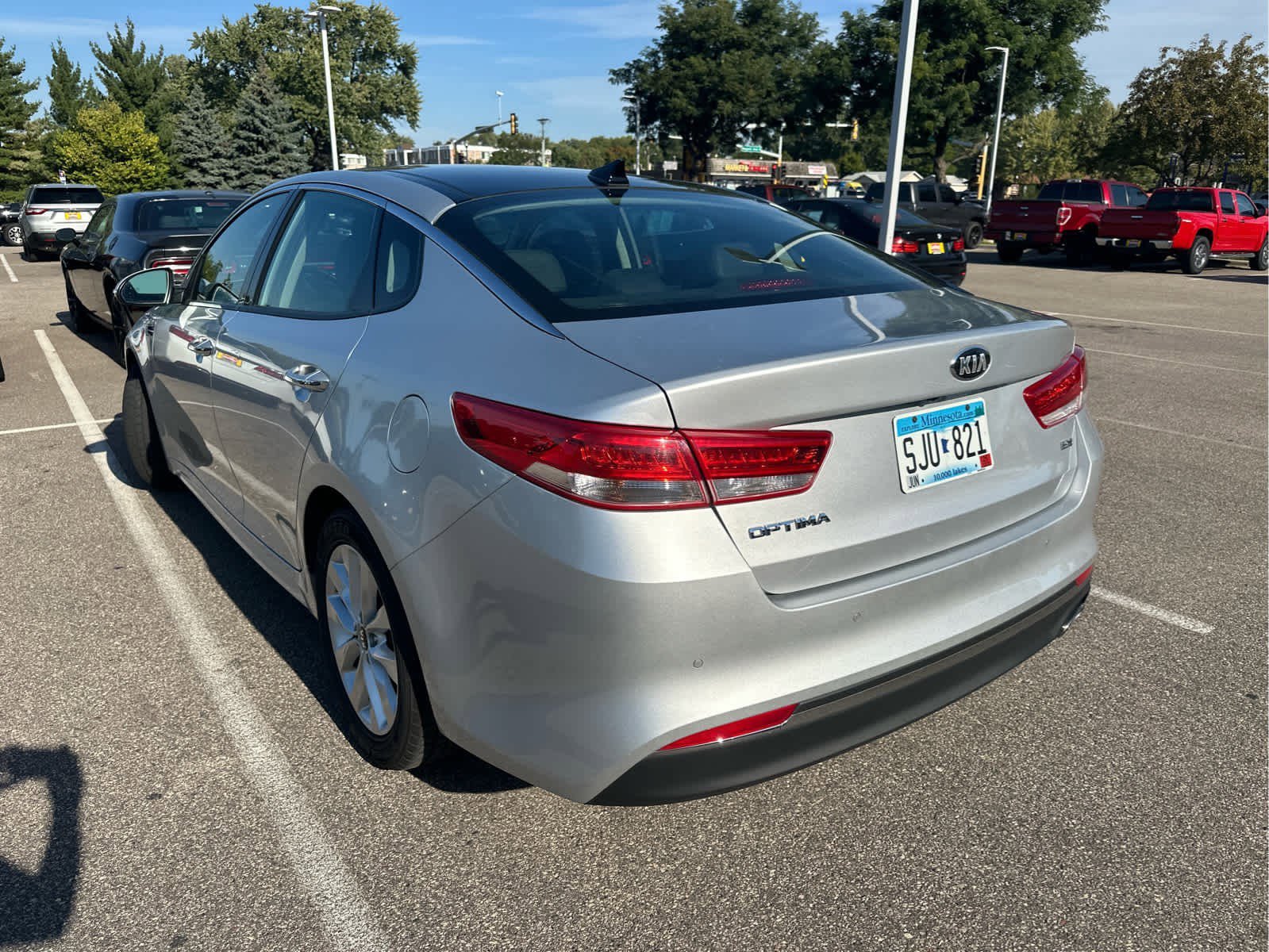 2018 Kia Optima EX photo 2