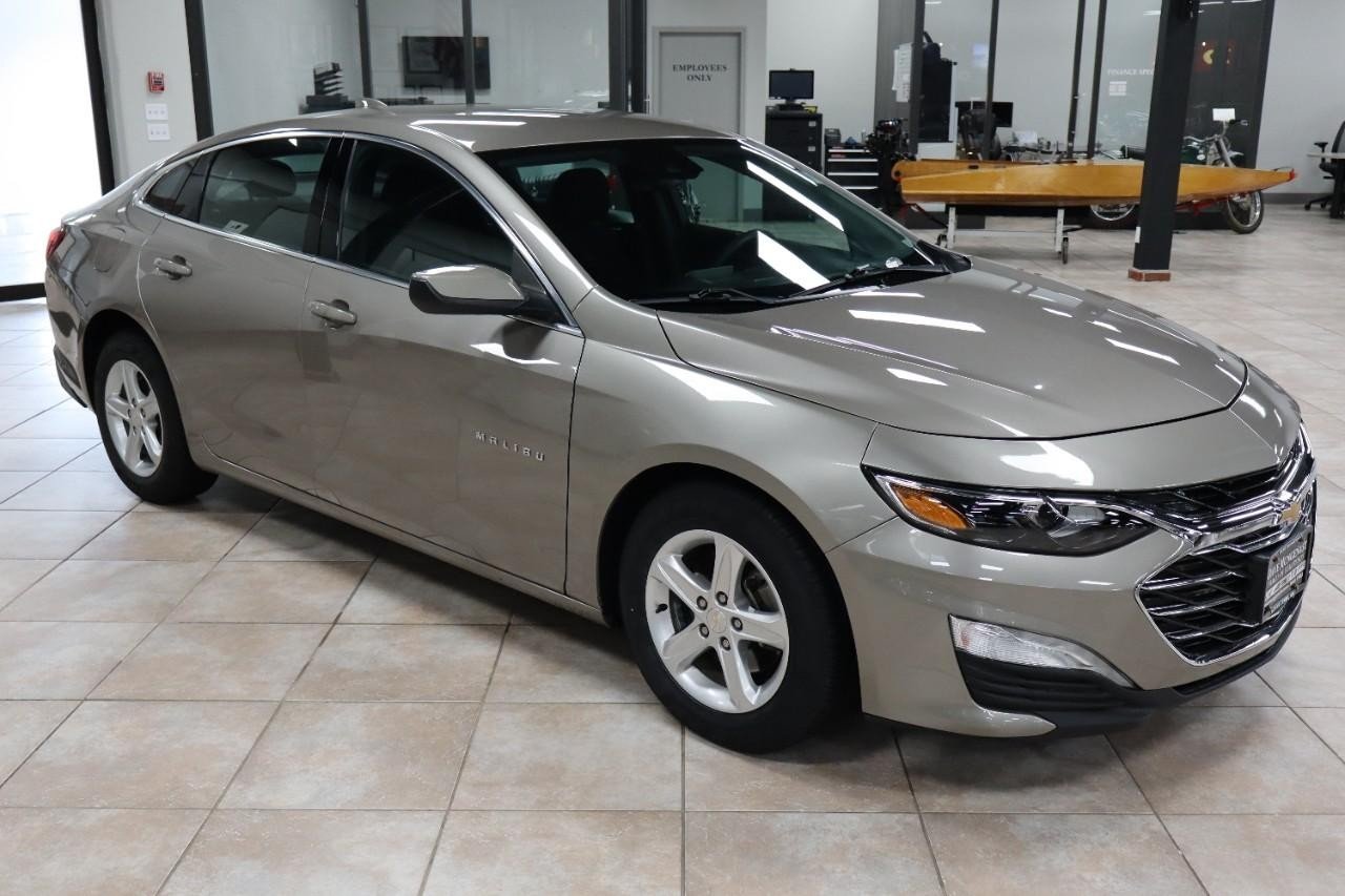 2023 Chevrolet Malibu 1LT photo 6