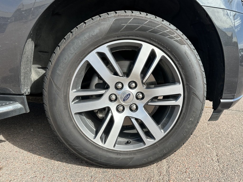 2023 Ford Expedition MAX Limited photo 44