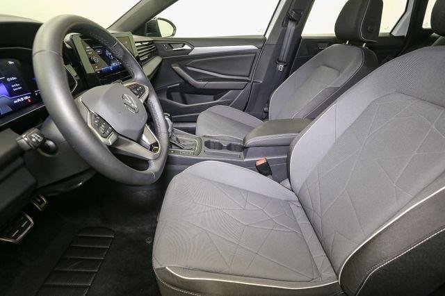 2025 Volkswagen Jetta 1.5T Sport photo 26