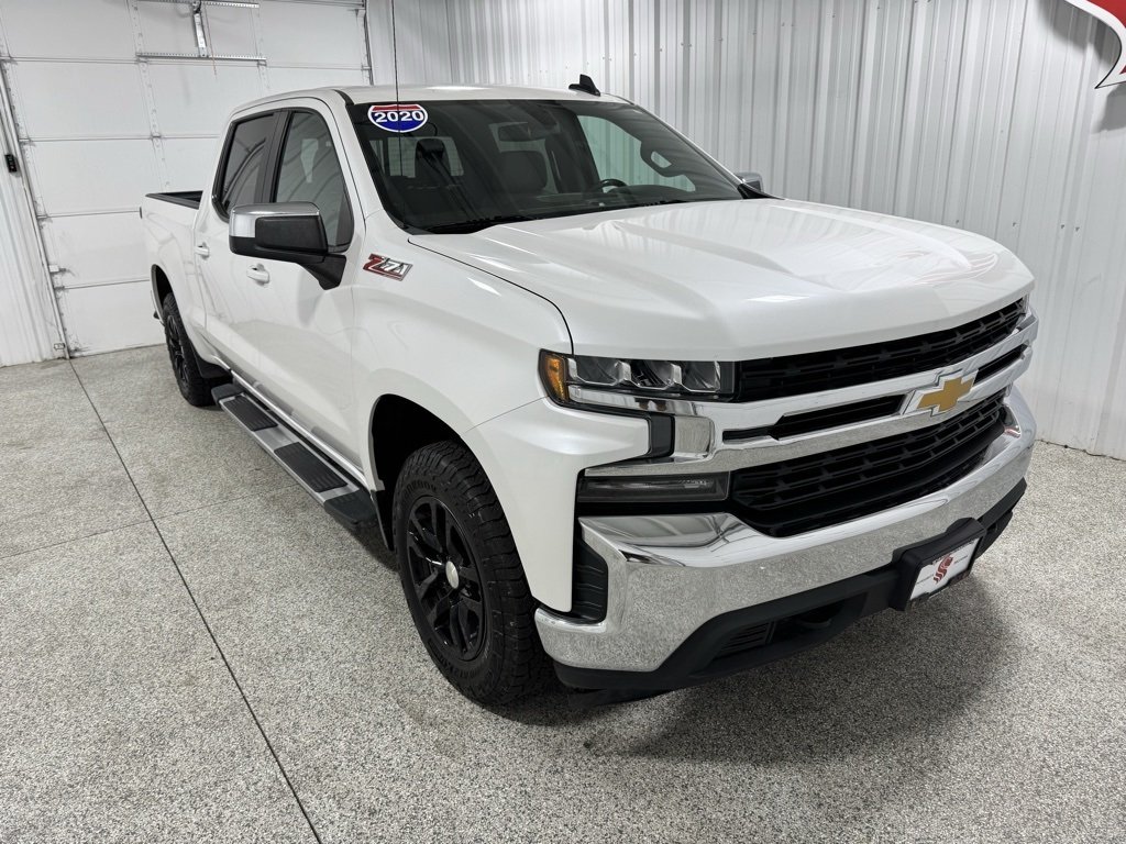 2020 Chevrolet Silverado 1500 LT photo 2