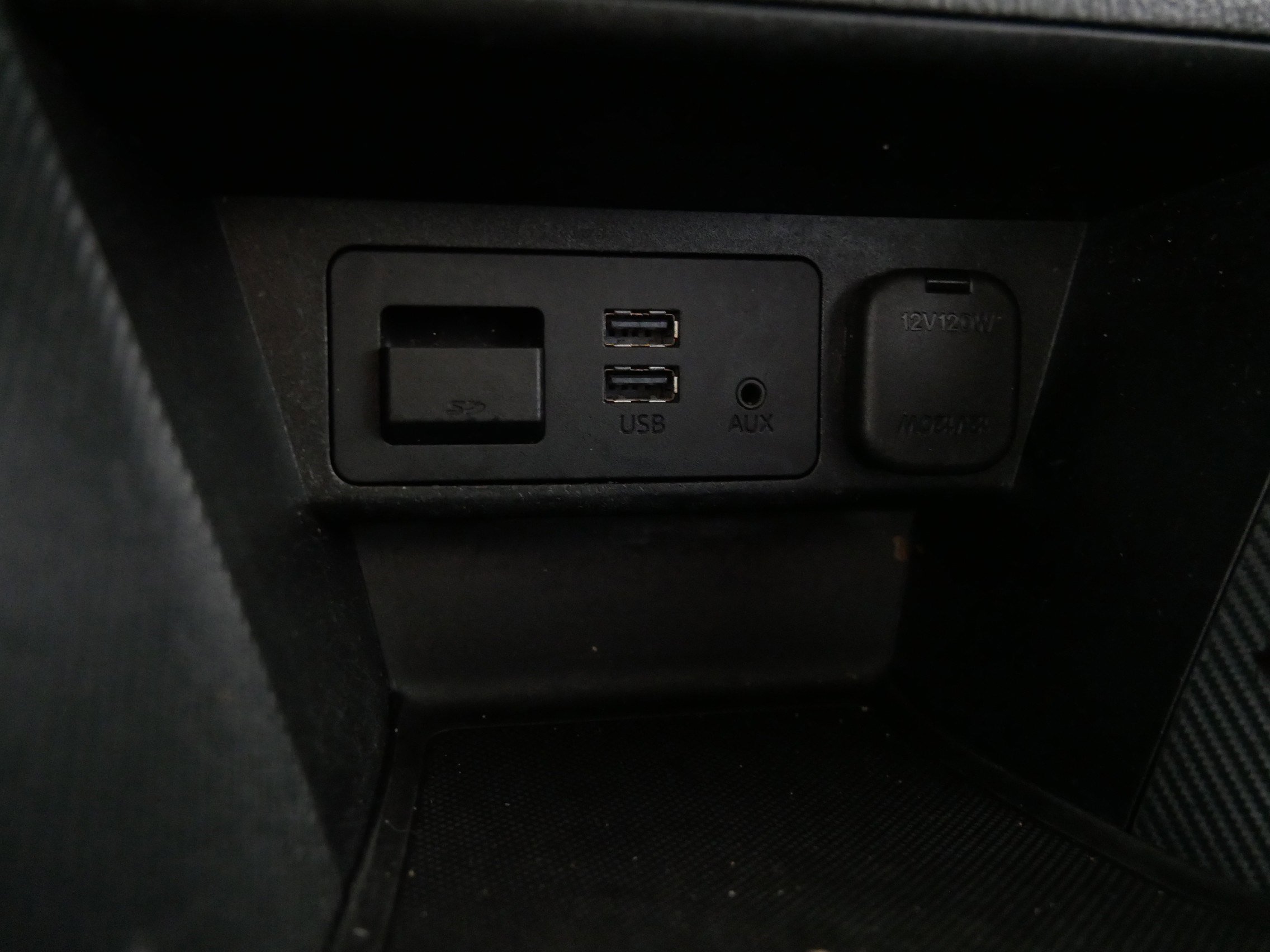 2016 Scion iA photo 27