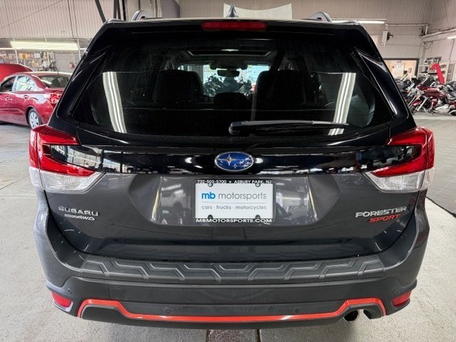 2021 Subaru Forester Sport photo 2