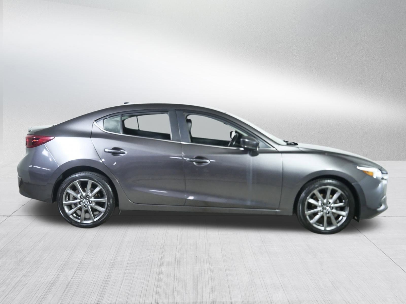 2018 Mazda Mazda3 Grand Touring photo 8