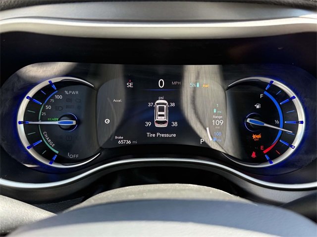 2023 Chrysler Pacifica Hybrid Touring L photo 22