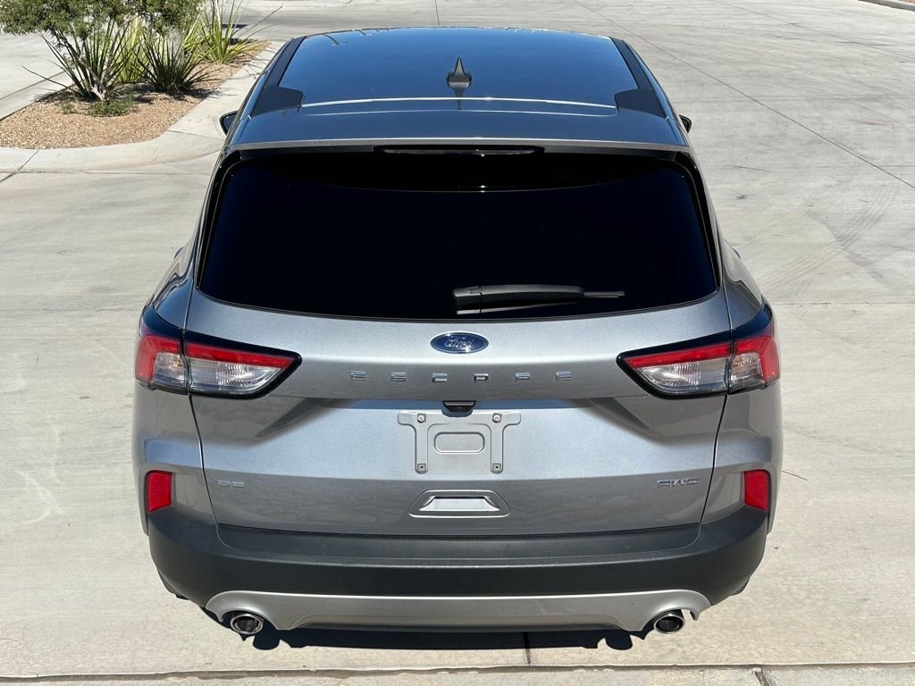 2022 Ford Escape SE photo 4