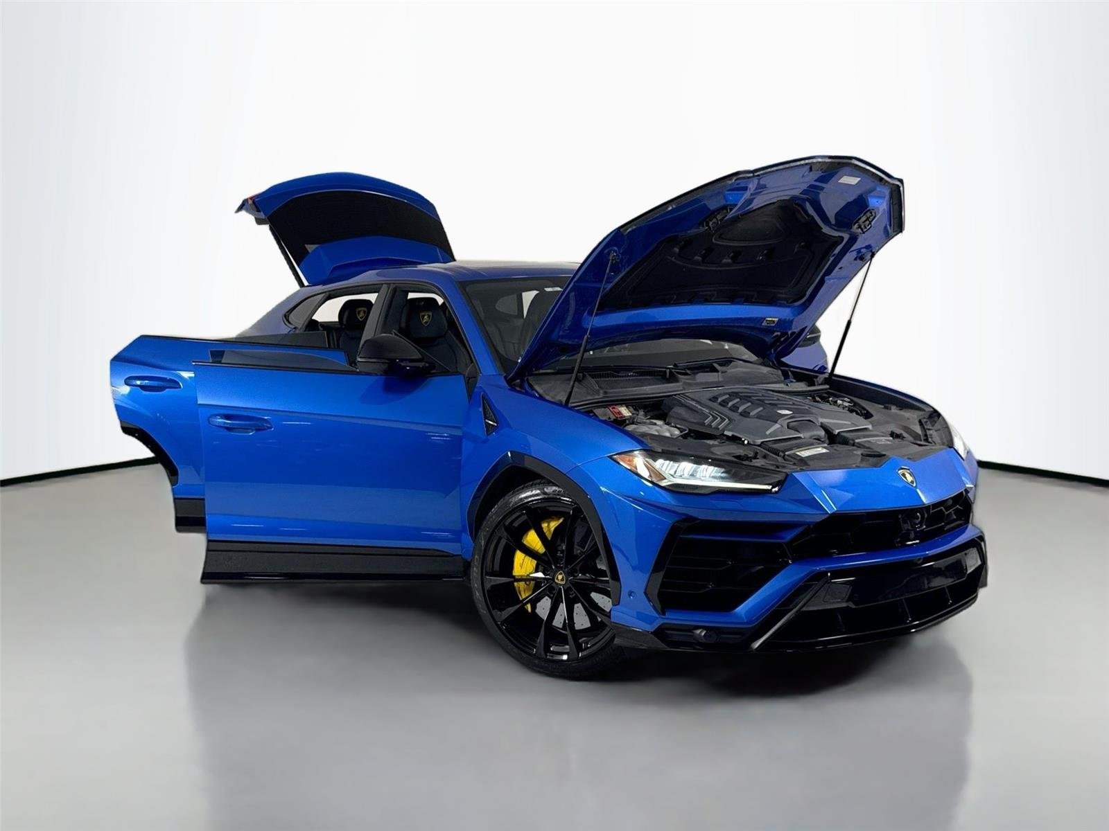 2022 Lamborghini Urus photo 36