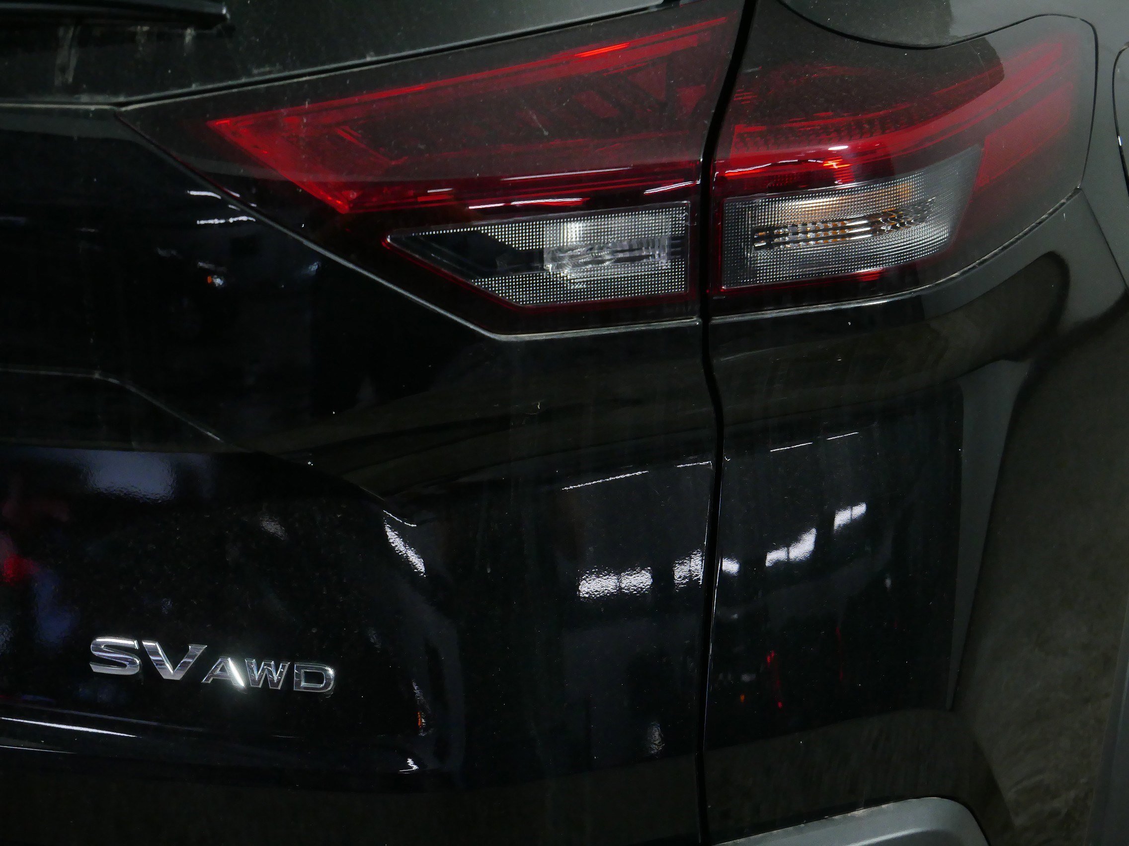 2022 Nissan Rogue SV photo 16