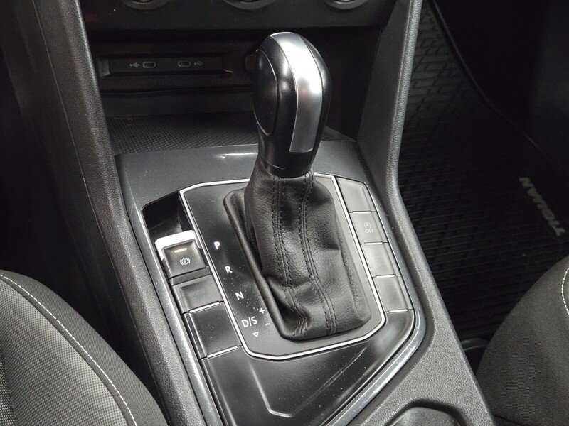 2021 Volkswagen Tiguan S photo 20