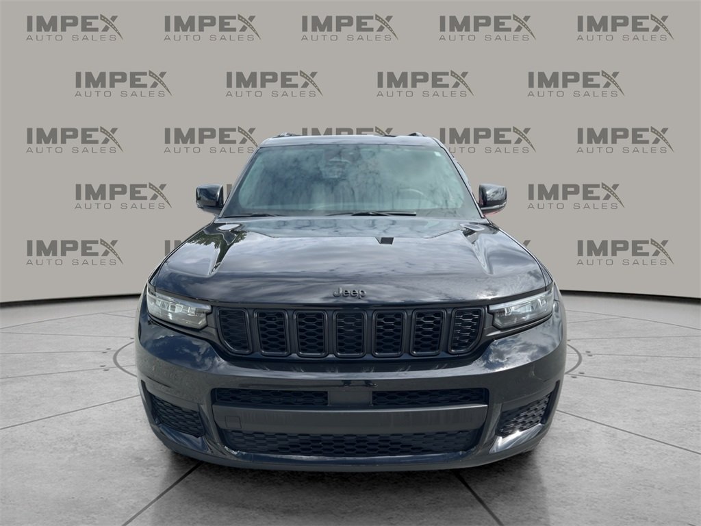 2024 Jeep Grand Cherokee Altitude photo 7