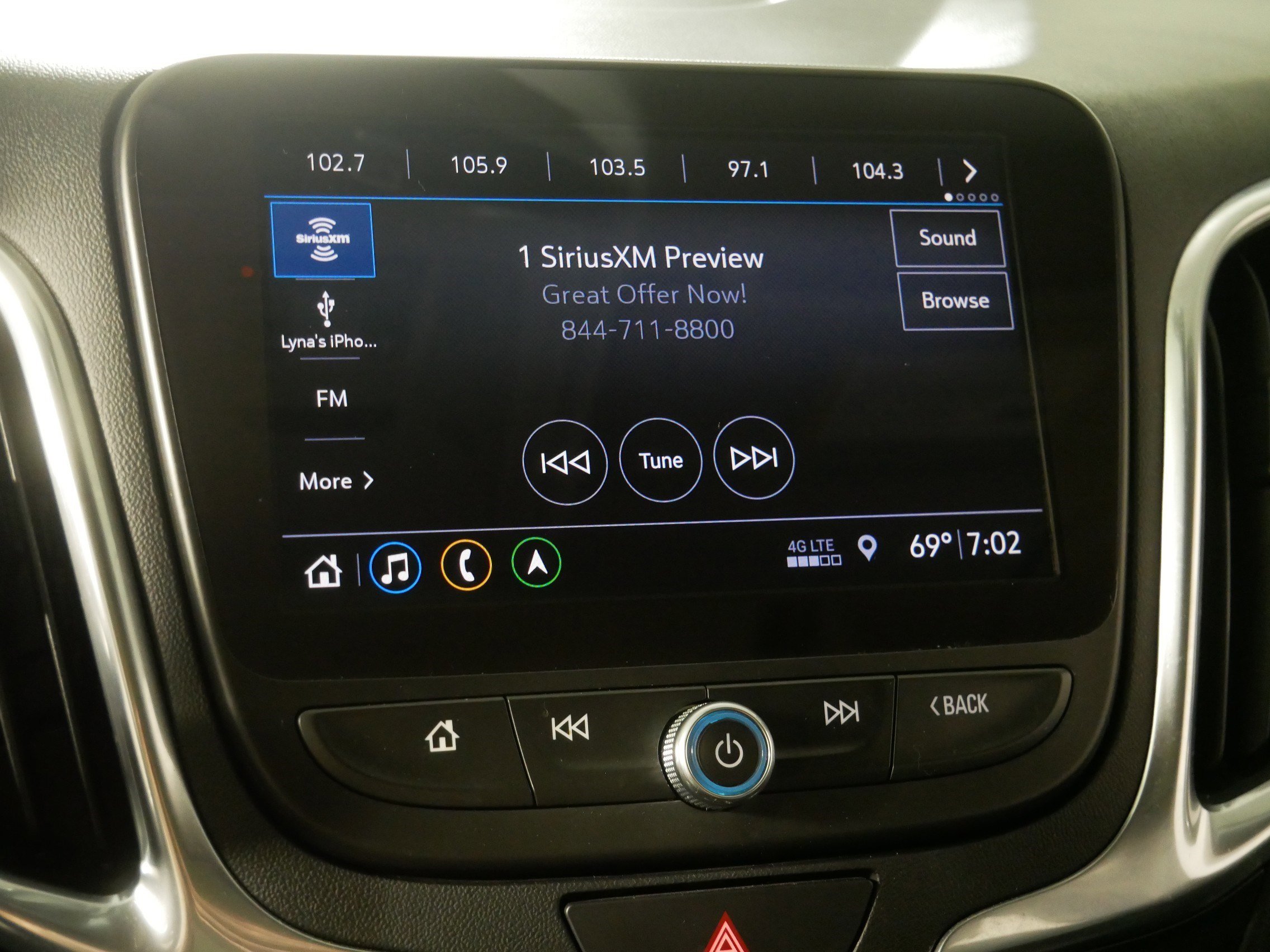 2021 Chevrolet Equinox LT photo 21