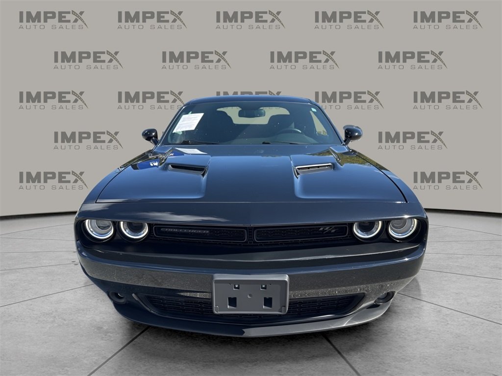 2018 Dodge Challenger R/T photo 8