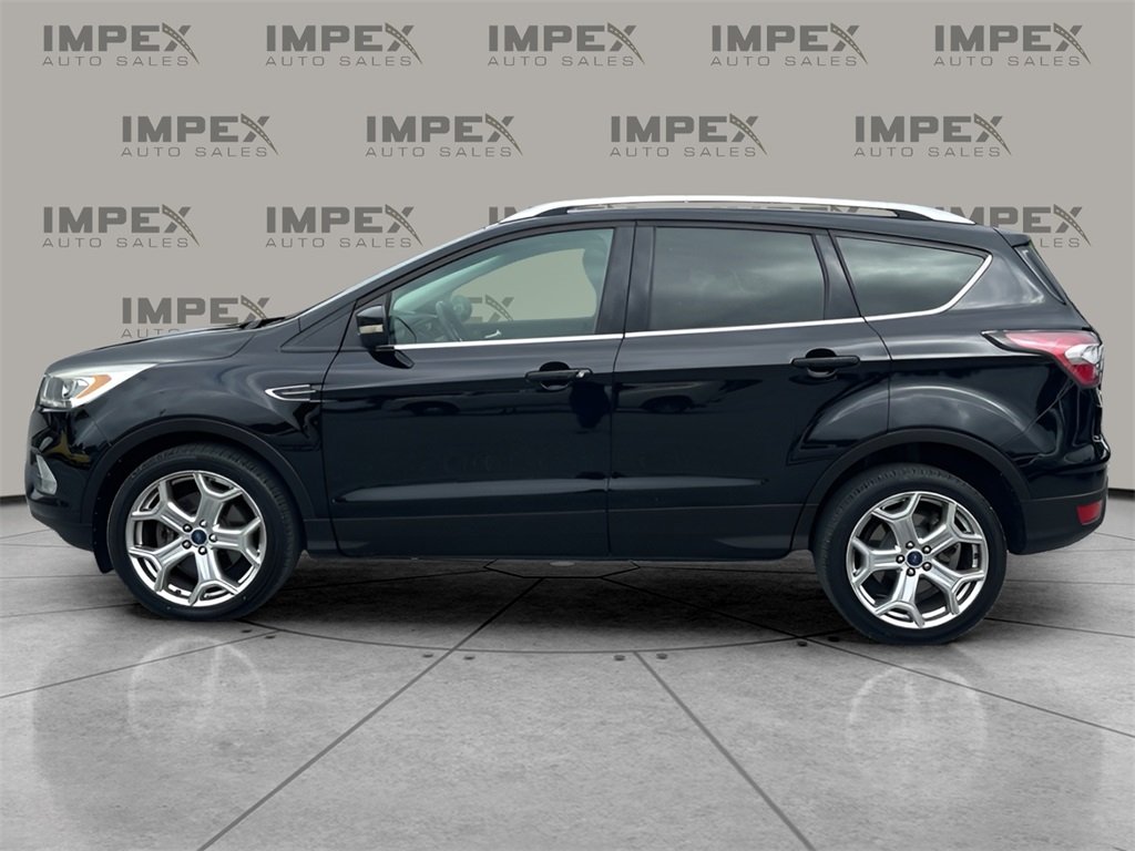 2017 Ford Escape Titanium photo 2