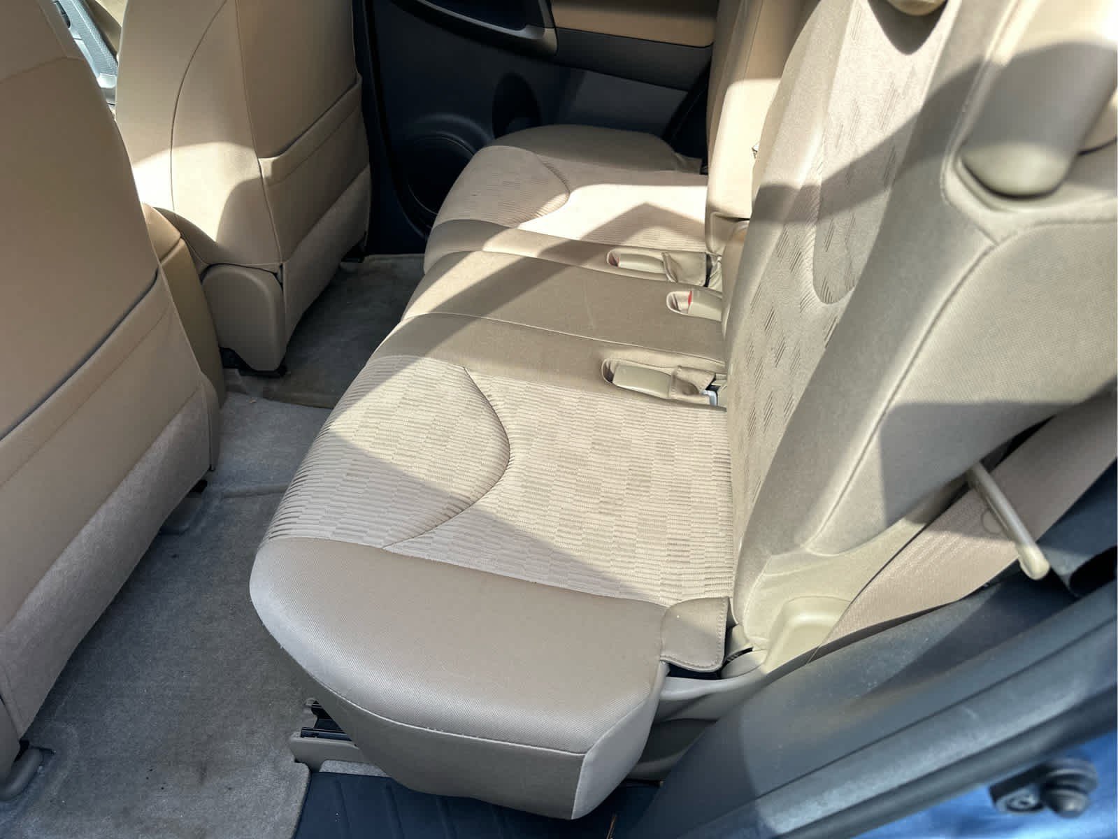 2011 Toyota RAV4 Sport photo 4