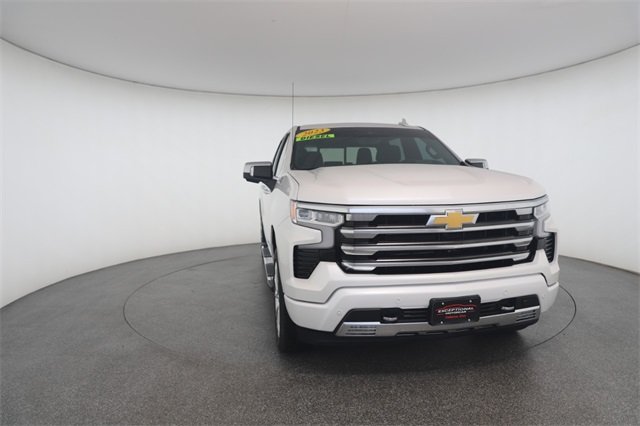 2023 Chevrolet Silverado 1500 High Country photo 26