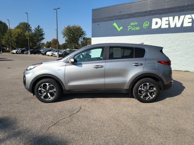 2020 Kia Sportage LX photo 2