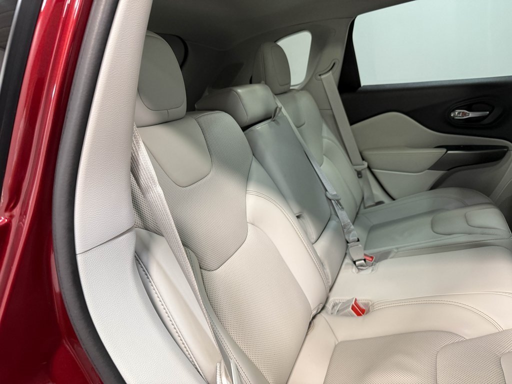 2021 Jeep Cherokee Limited photo 60