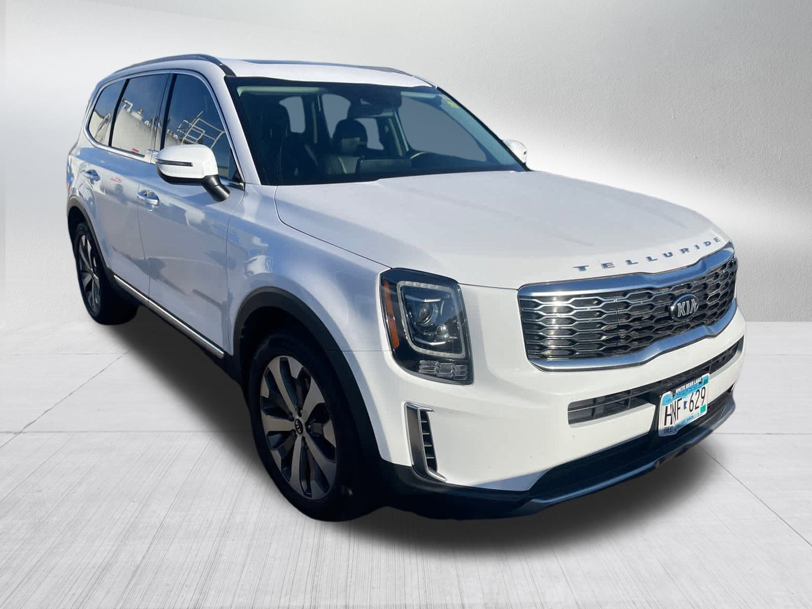 2021 Kia Telluride S photo 2