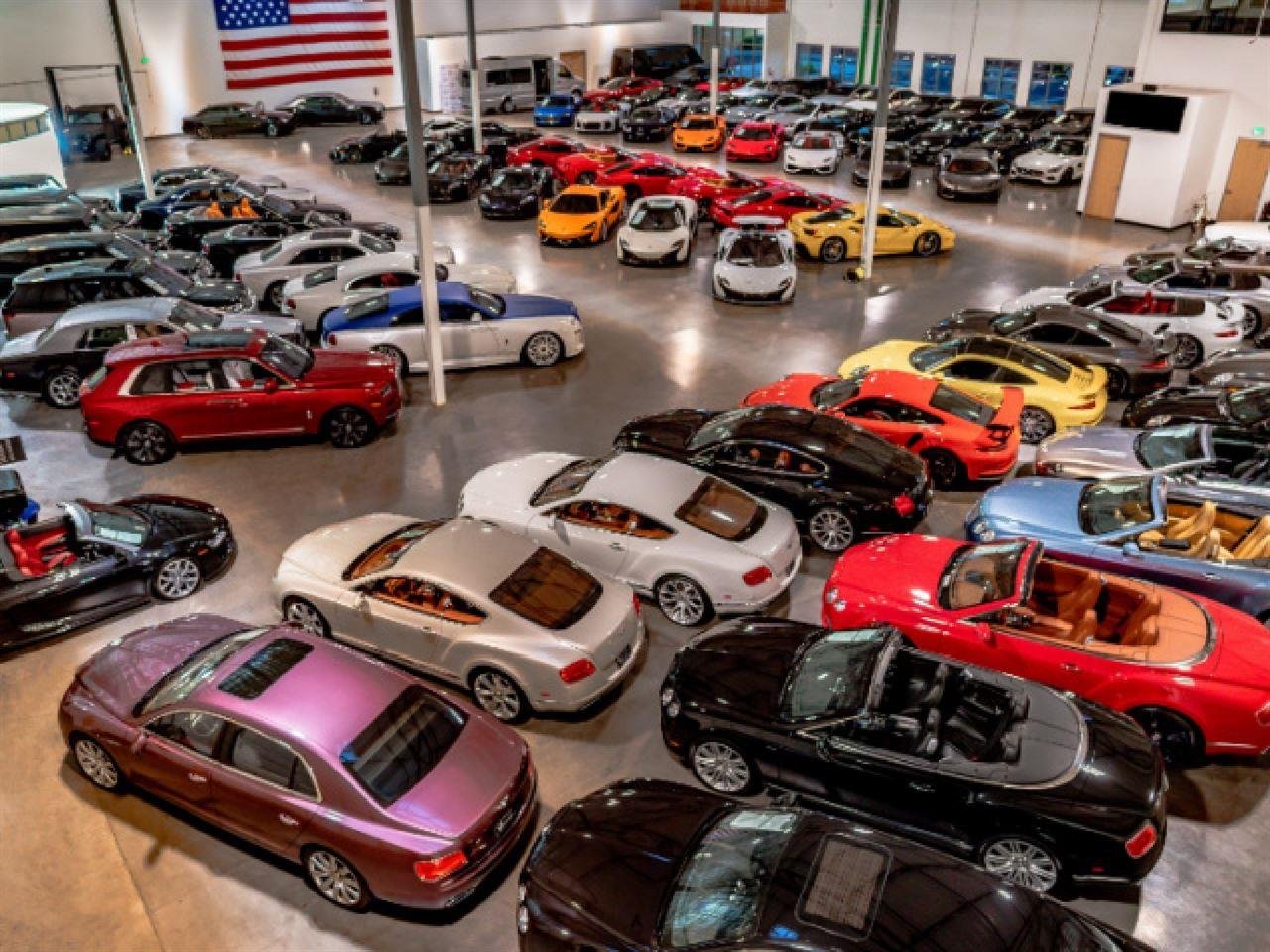 2023 Porsche 911 4S photo 43