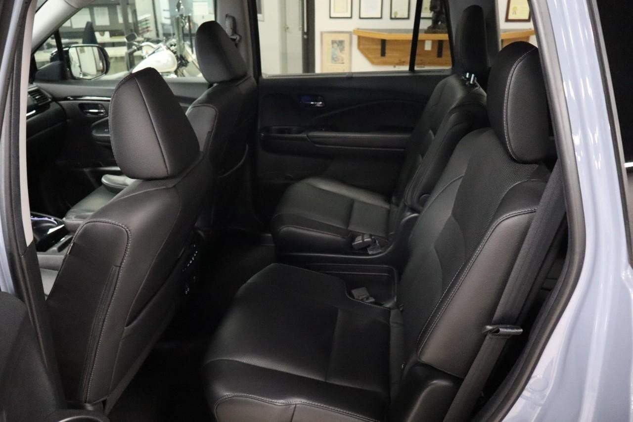 2022 Honda Pilot Elite photo 17