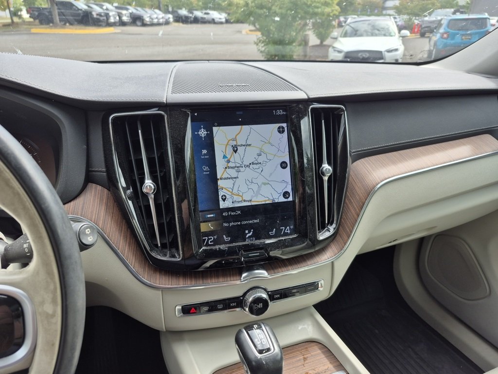2019 Volvo XC60 T5 Inscription photo 15