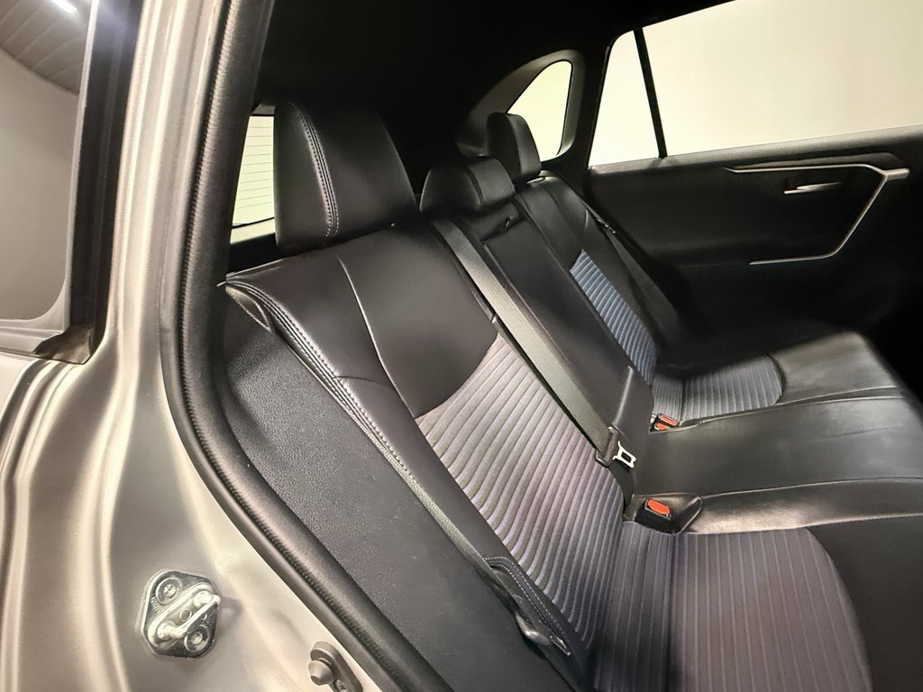 2019 Toyota RAV4 Hybrid XSE photo 60