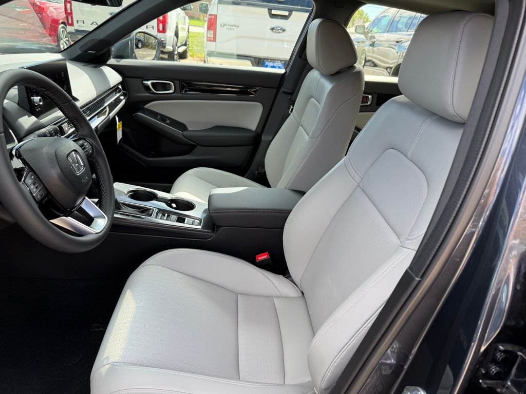 2026 Honda Civic Hybrid Sport Touring photo 10
