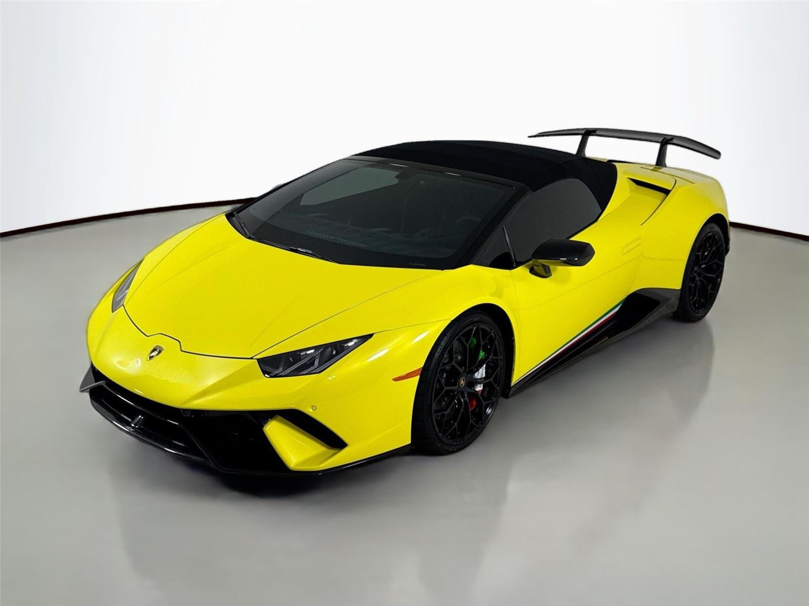 2019 Lamborghini Huracan Spyder Performante photo 48