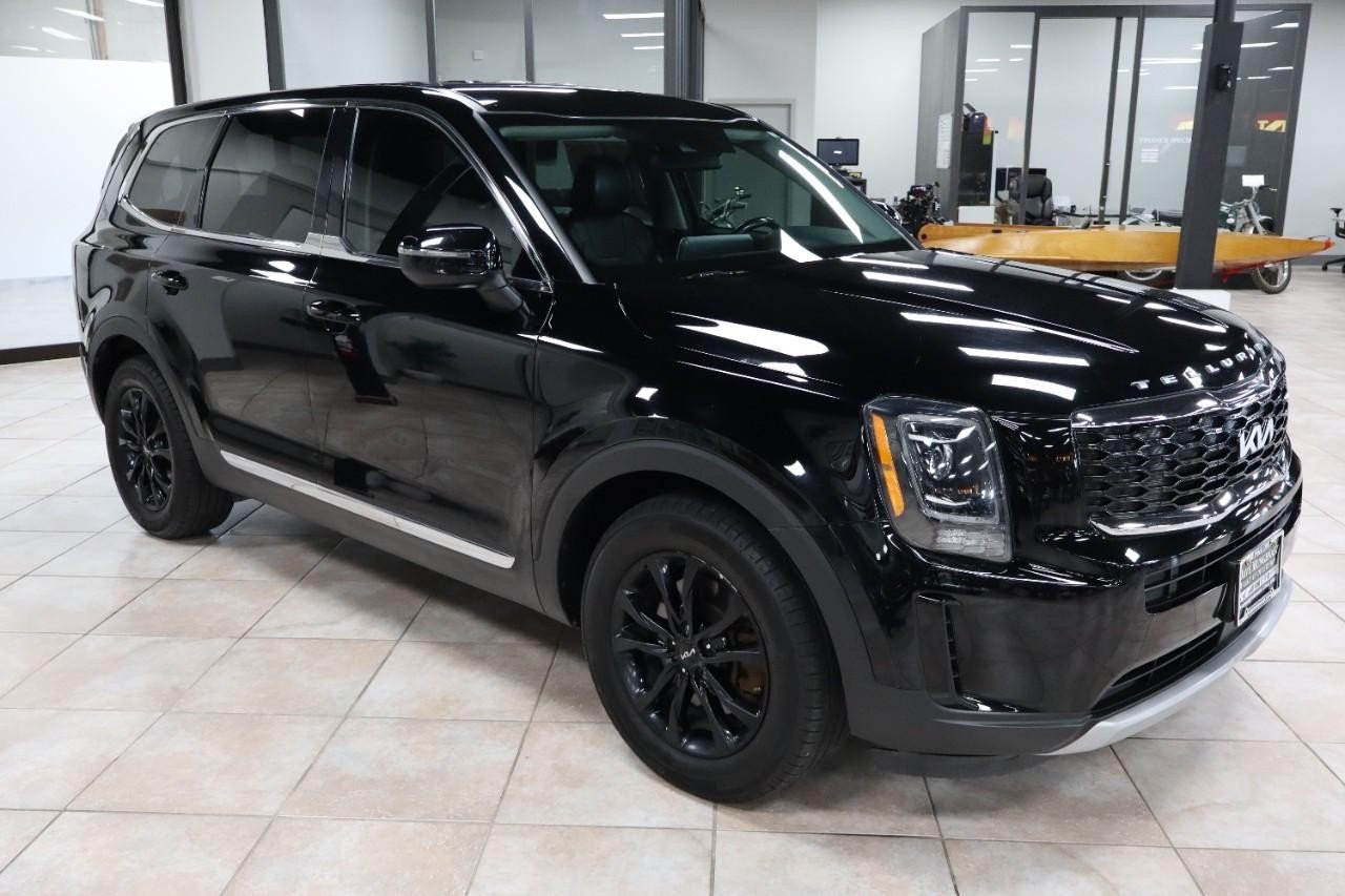 2022 Kia Telluride LX photo 7