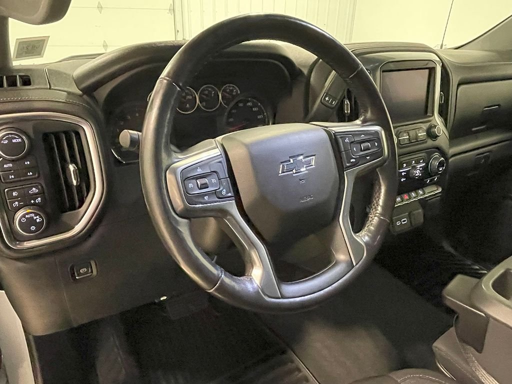 2020 Chevrolet Silverado 1500 RST photo 15