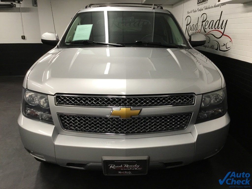 2012 Chevrolet Avalanche LT photo 3