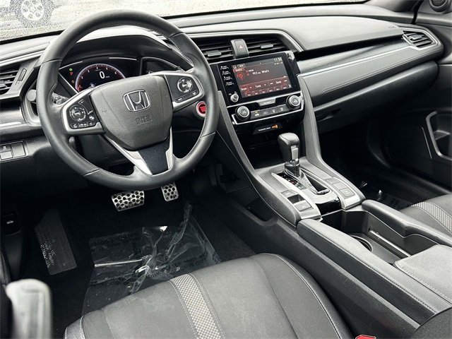 2019 Honda Civic Sport photo 2