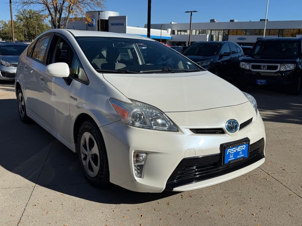 2012 Toyota Prius Five photo 7