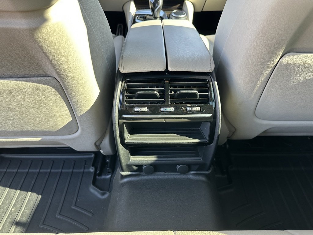 2019 Bmw M550i xDrive Sedan photo 19