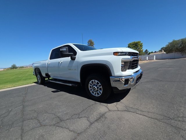 2024 Chevrolet Silverado 2500HD LT photo 29