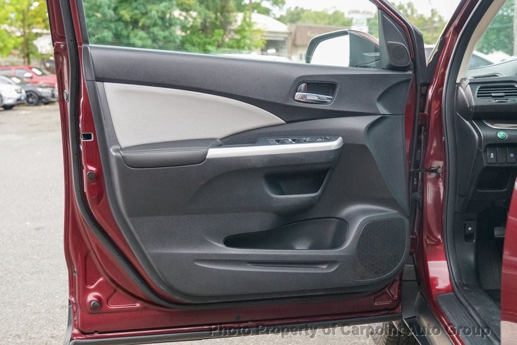 2015 Honda CR-V EX-L photo 23