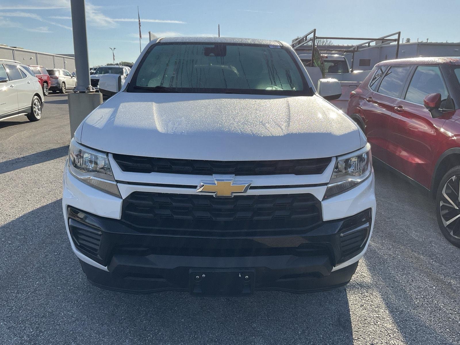 2021 Chevrolet Colorado LT photo 2