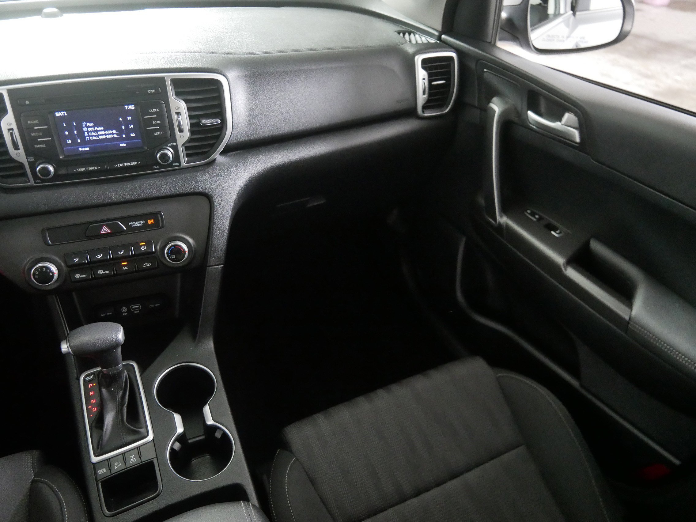 2019 Kia Sportage LX photo 11