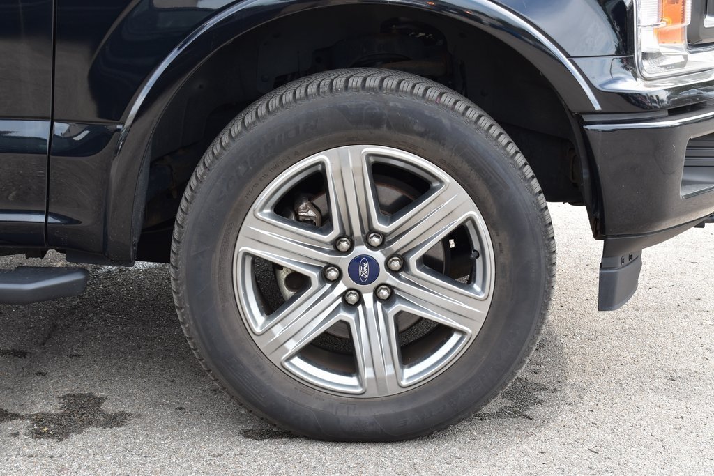2018 Ford F-150 XLT photo 2