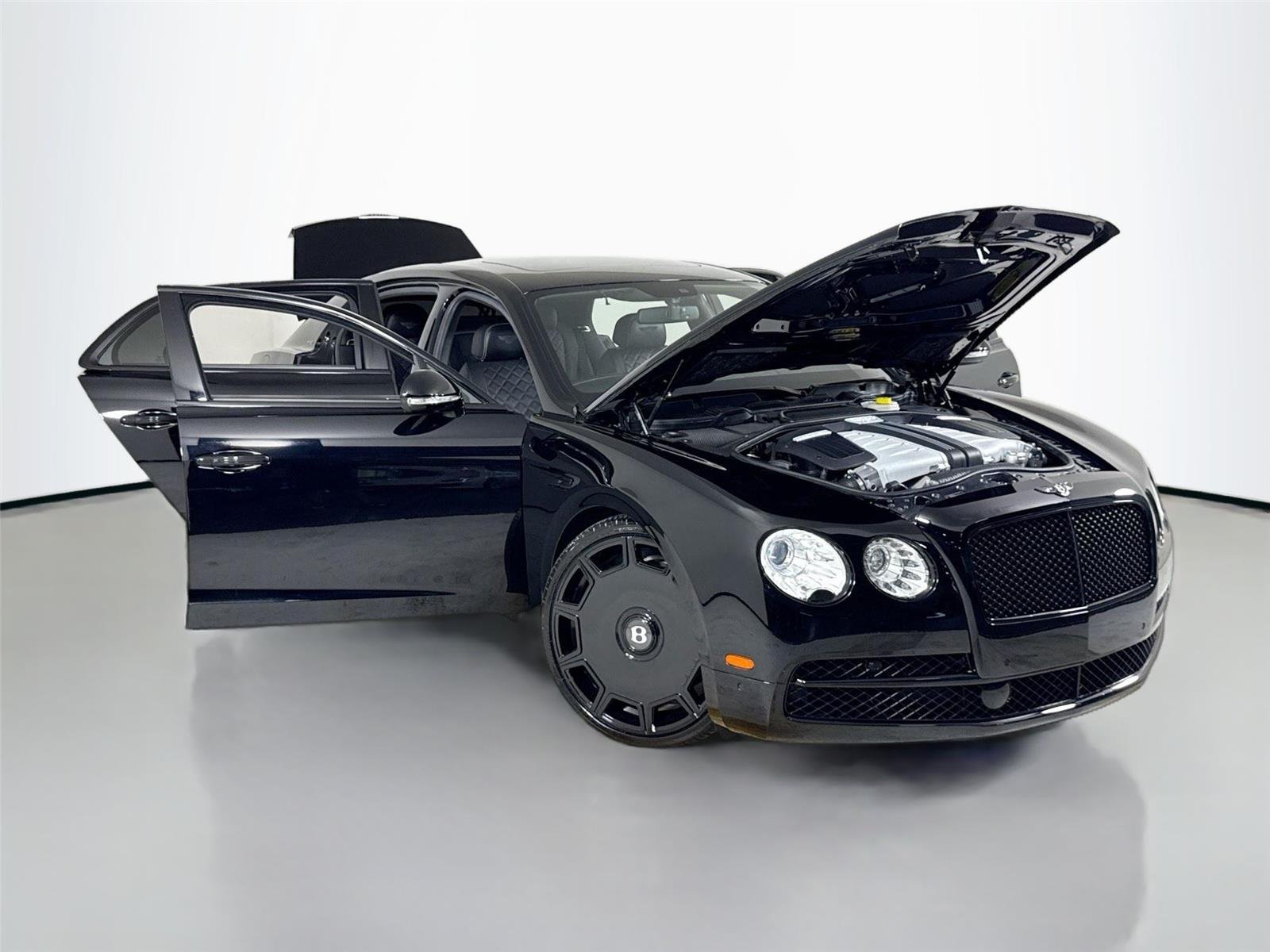 2018 Bentley Flying Spur W12 photo 39