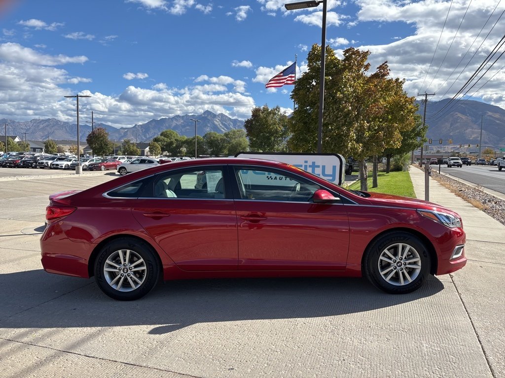2017 Hyundai Sonata SE Eco photo 3