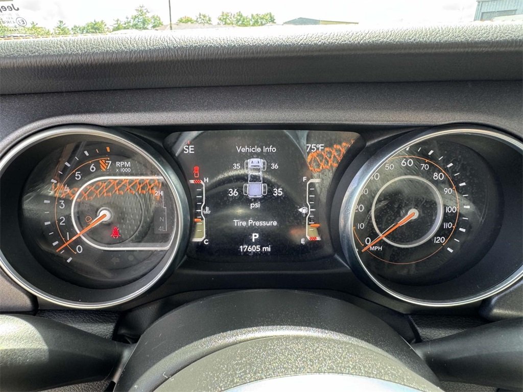 2023 Jeep Gladiator Mojave photo 23