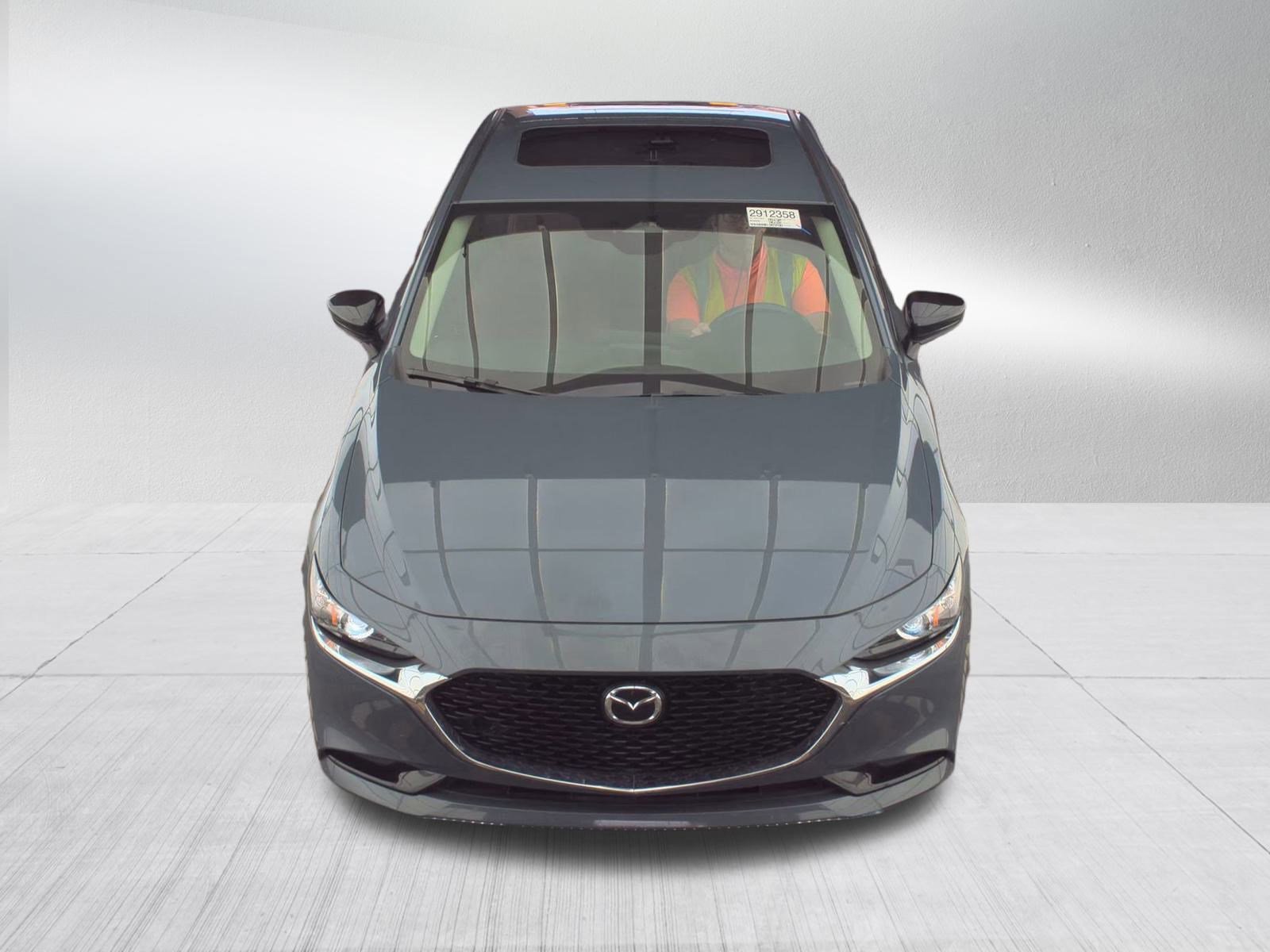 2024 Mazda Mazda3 2.5 s Carbon photo 2