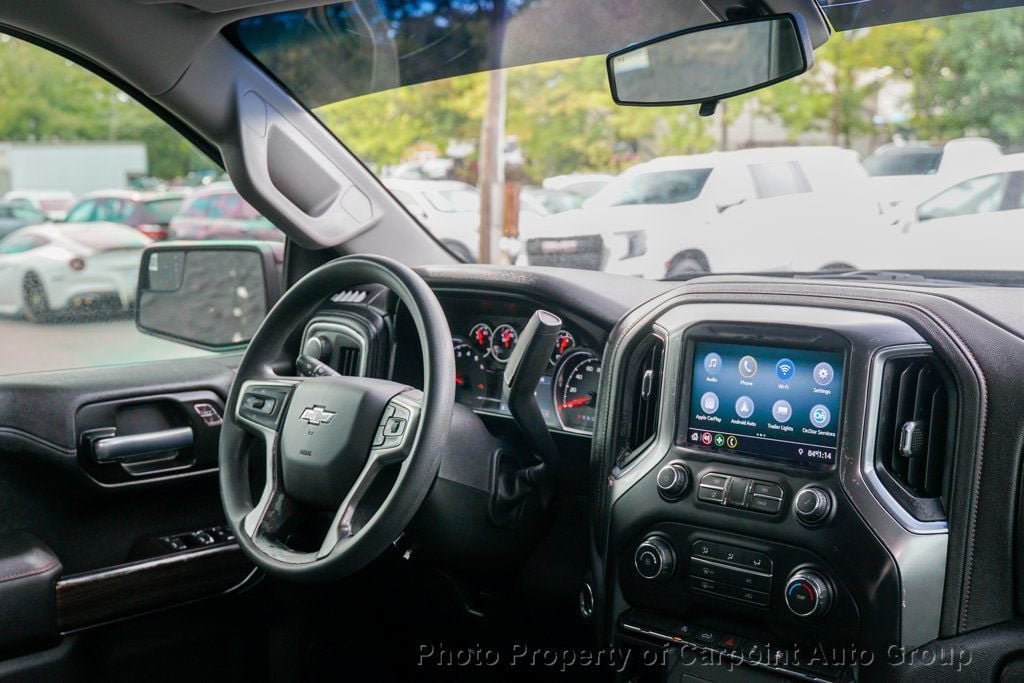 2020 Chevrolet Silverado 1500 RST photo 22