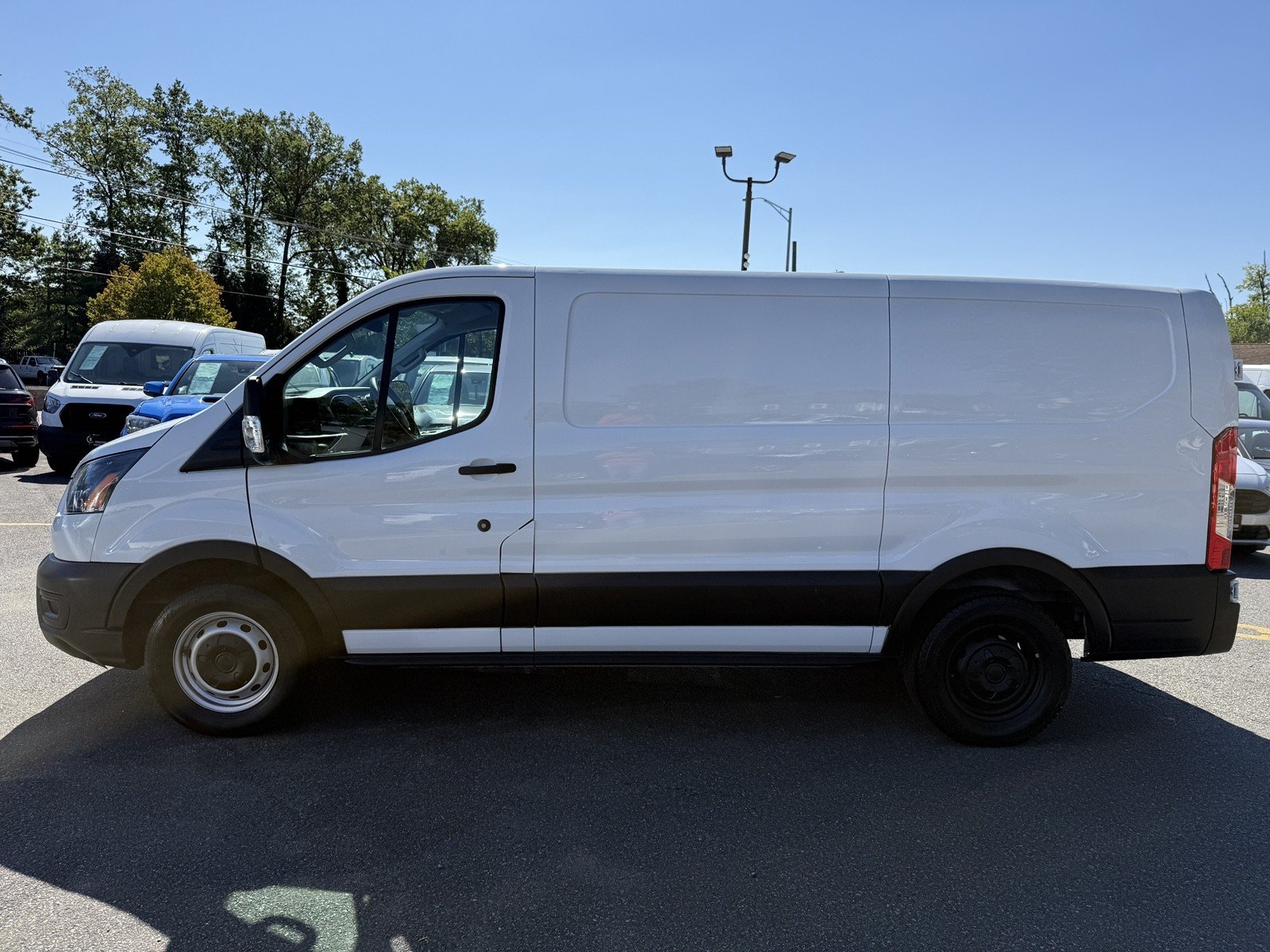 2020 Ford Transit photo 3