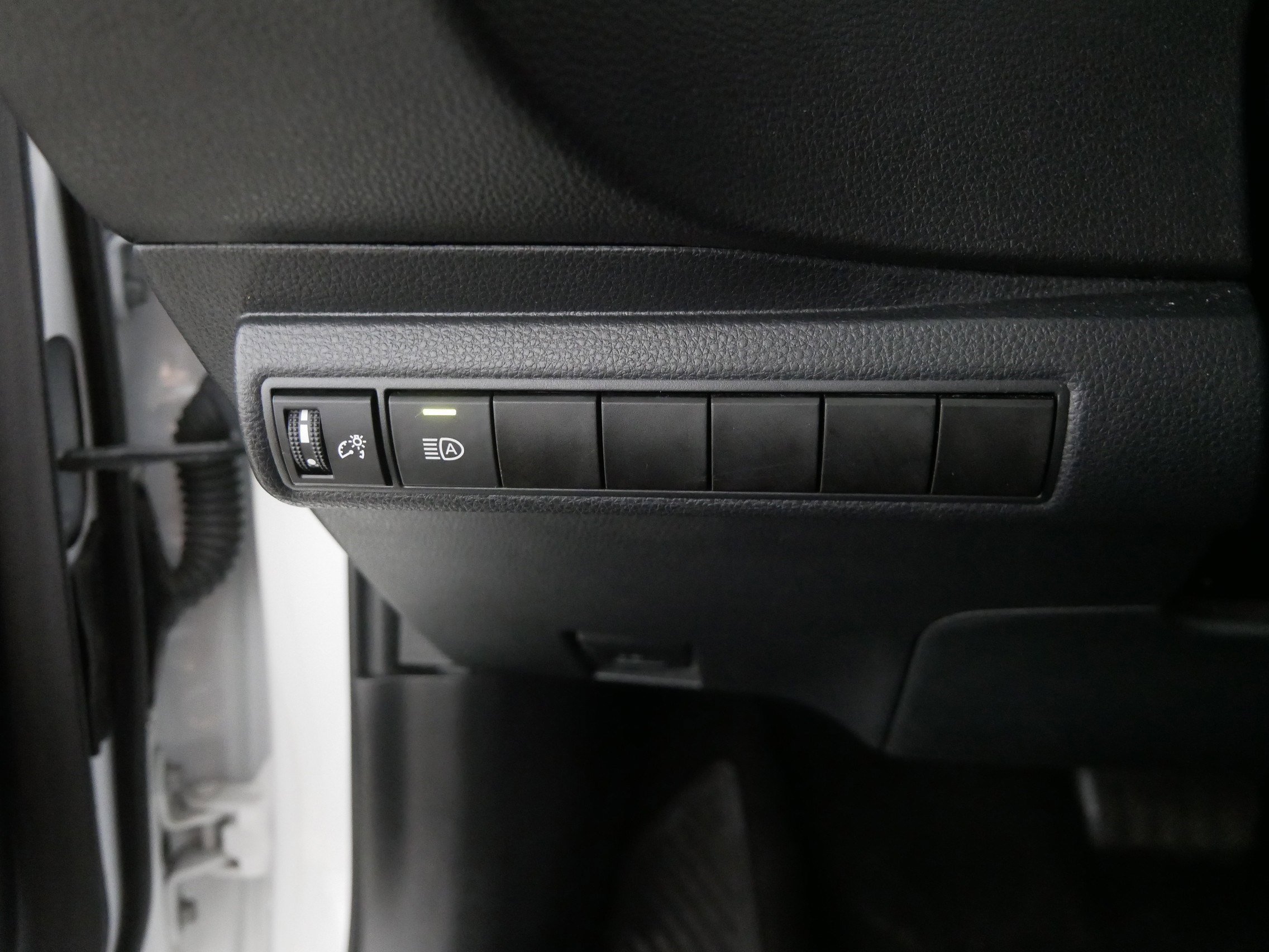 2022 Toyota Corolla LE photo 22