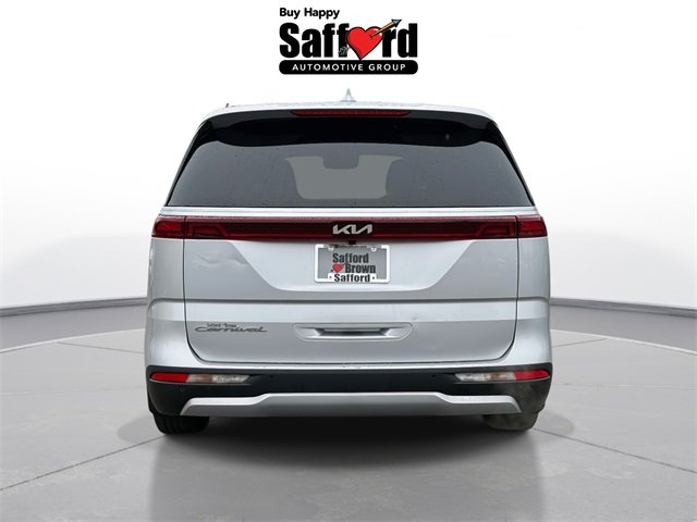 2022 Kia Carnival LX photo 6